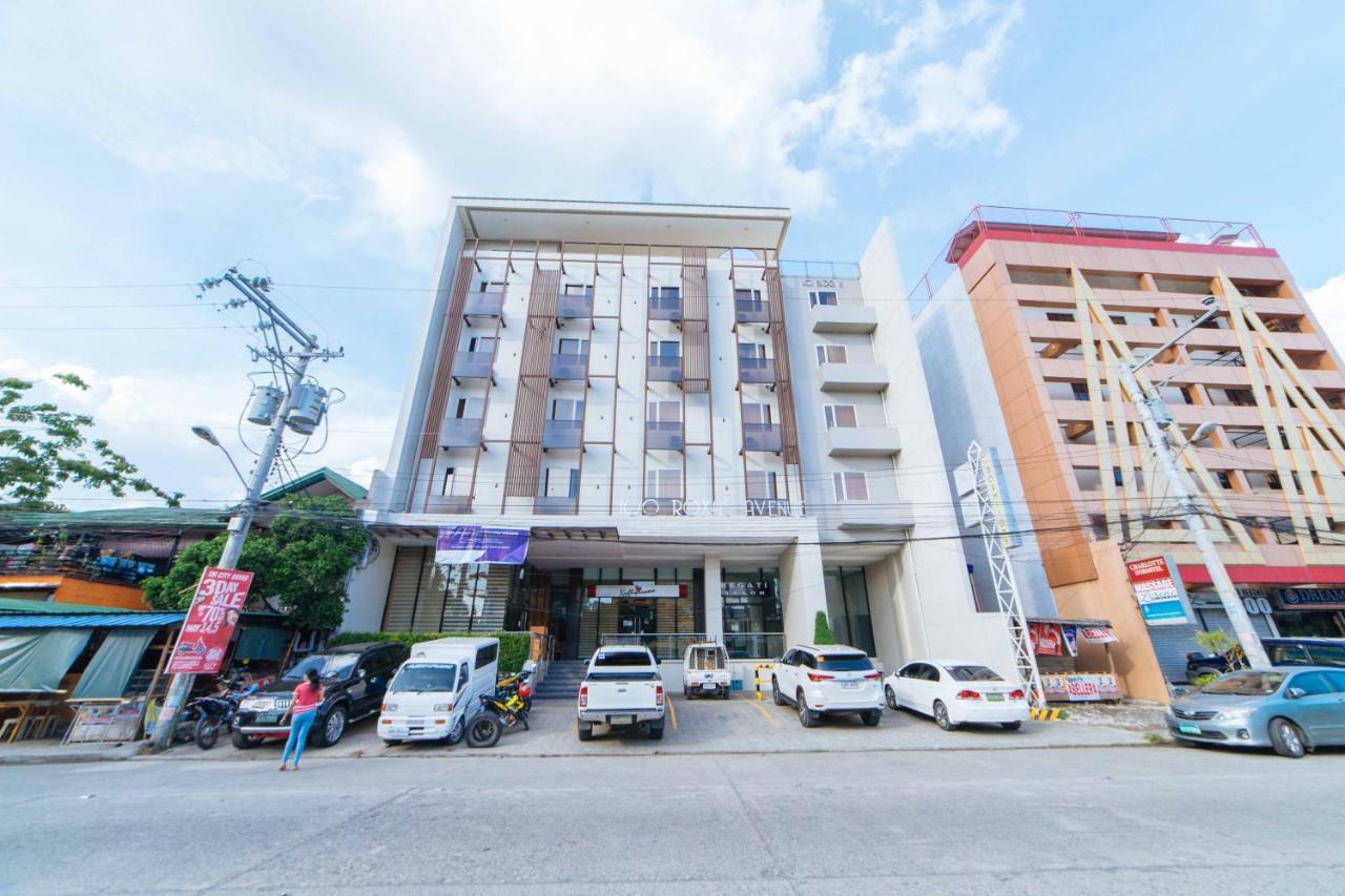 Reddoorz Plus @ Roxas Street Davao City Eksteriør billede